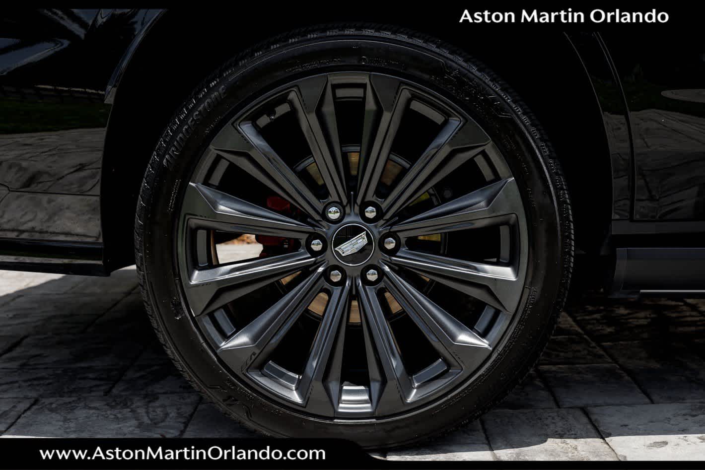 2025 Cadillac Escalade AWD V-Series