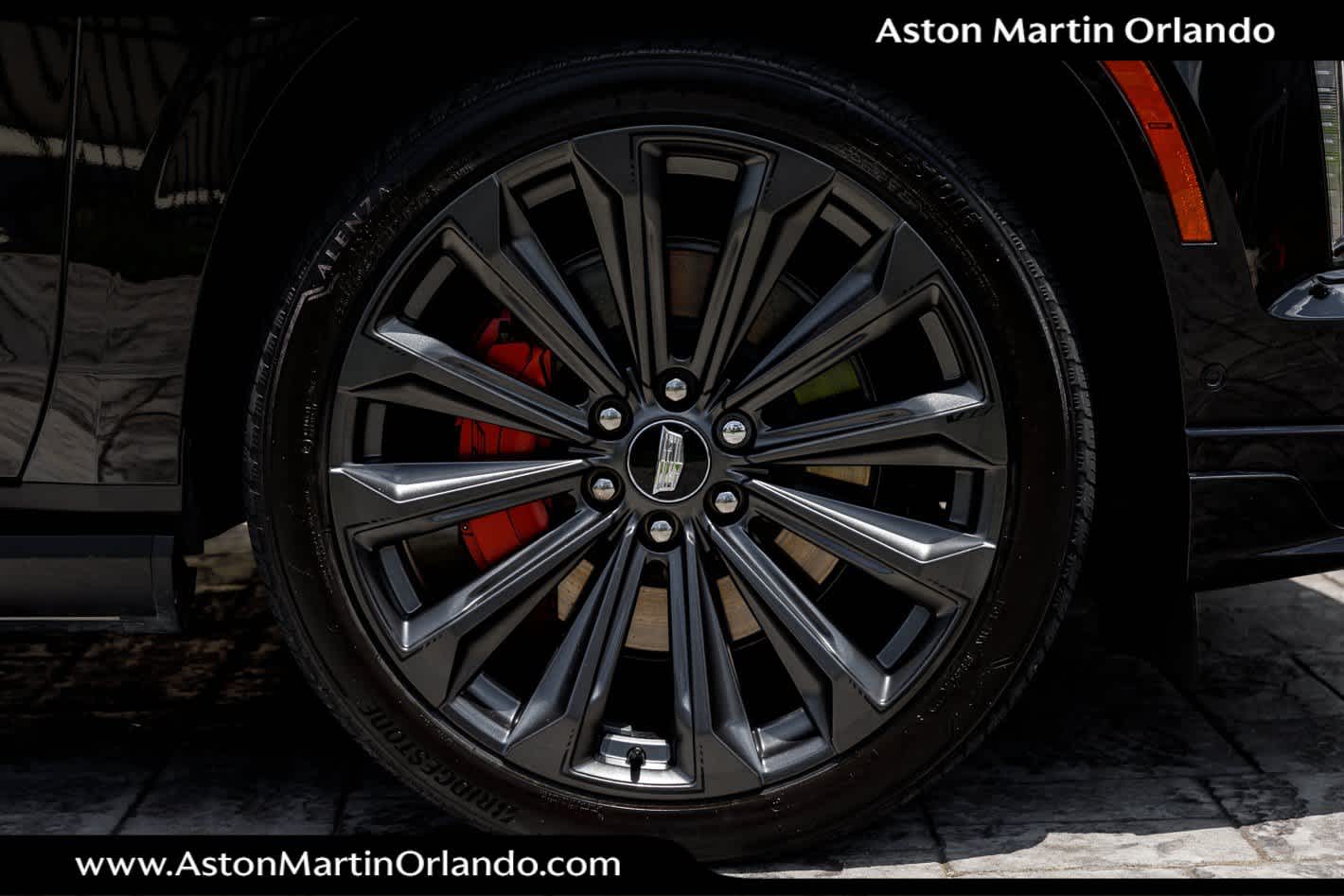 2025 Cadillac Escalade AWD V-Series