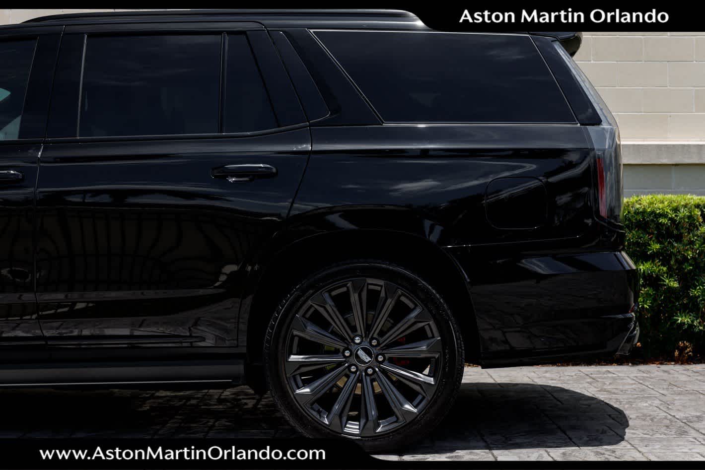 2025 Cadillac Escalade AWD V-Series