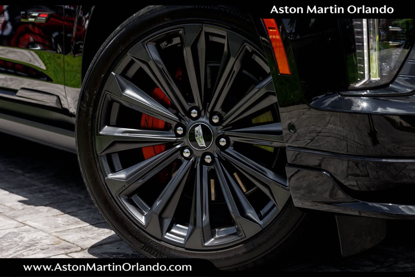 2025 Cadillac Escalade AWD V-Series