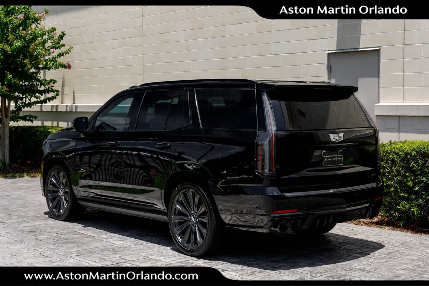 2025 Cadillac Escalade AWD V-Series
