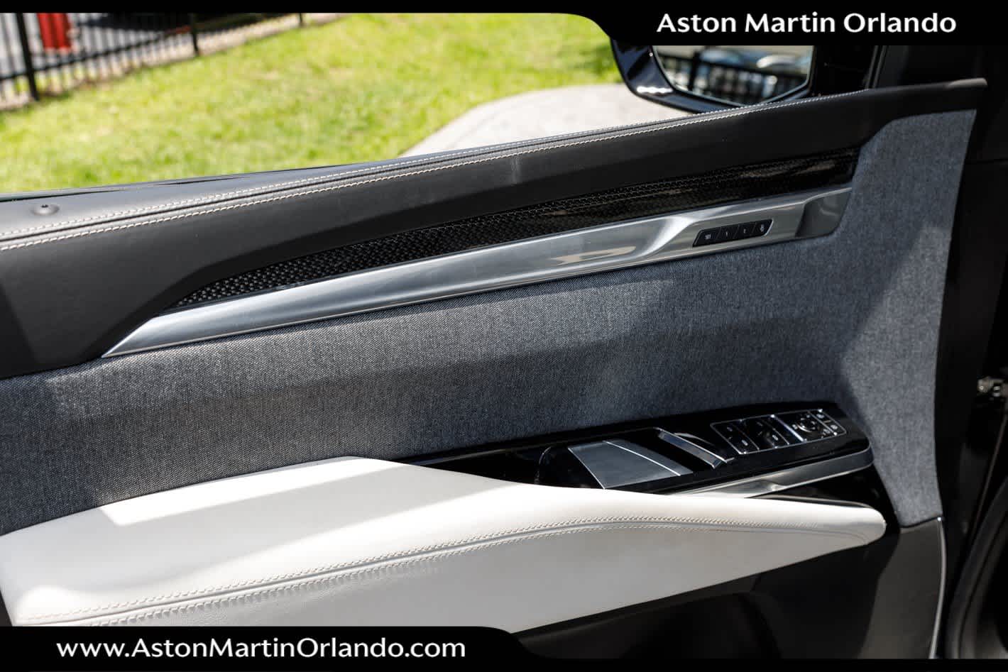 2025 Cadillac Escalade AWD V-Series