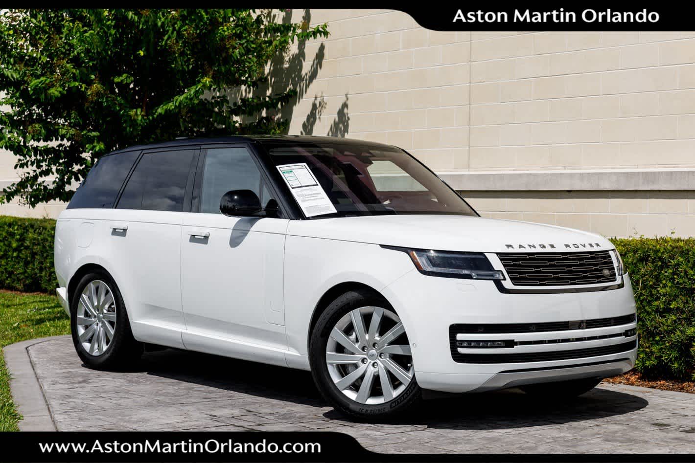 2023 Land Rover Range Rover SE