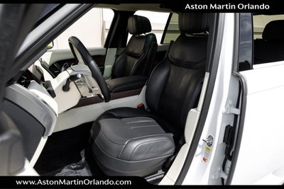 2023 Land Rover Range Rover SE