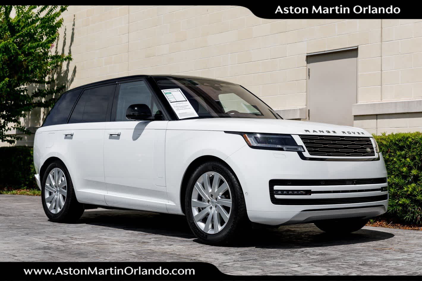 2023 Land Rover Range Rover SE