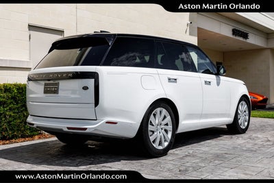 2023 Land Rover Range Rover SE