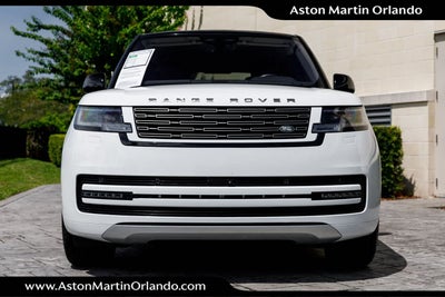 2023 Land Rover Range Rover SE