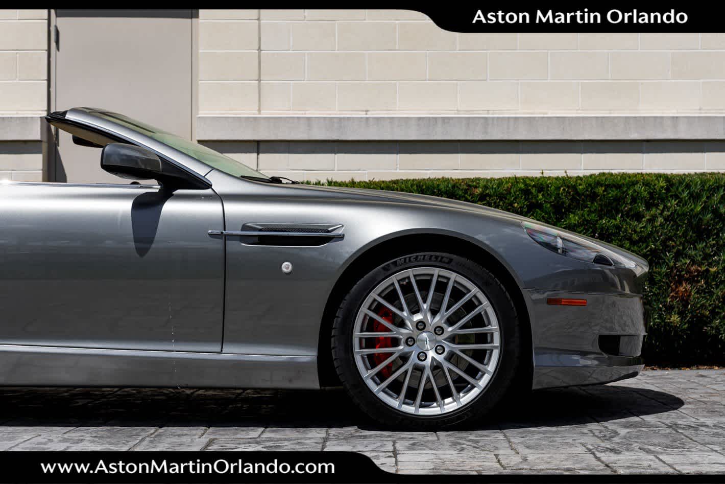 2009 Aston Martin DB9 2dr Volante Auto