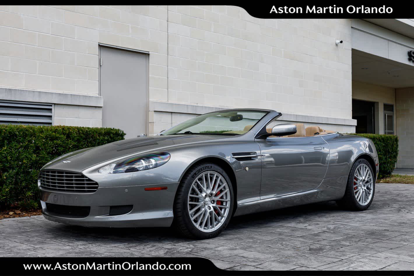 2009 Aston Martin DB9 2dr Volante Auto