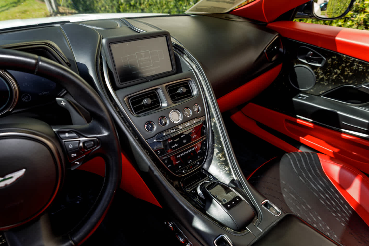 2019 Aston Martin DB11 Volante