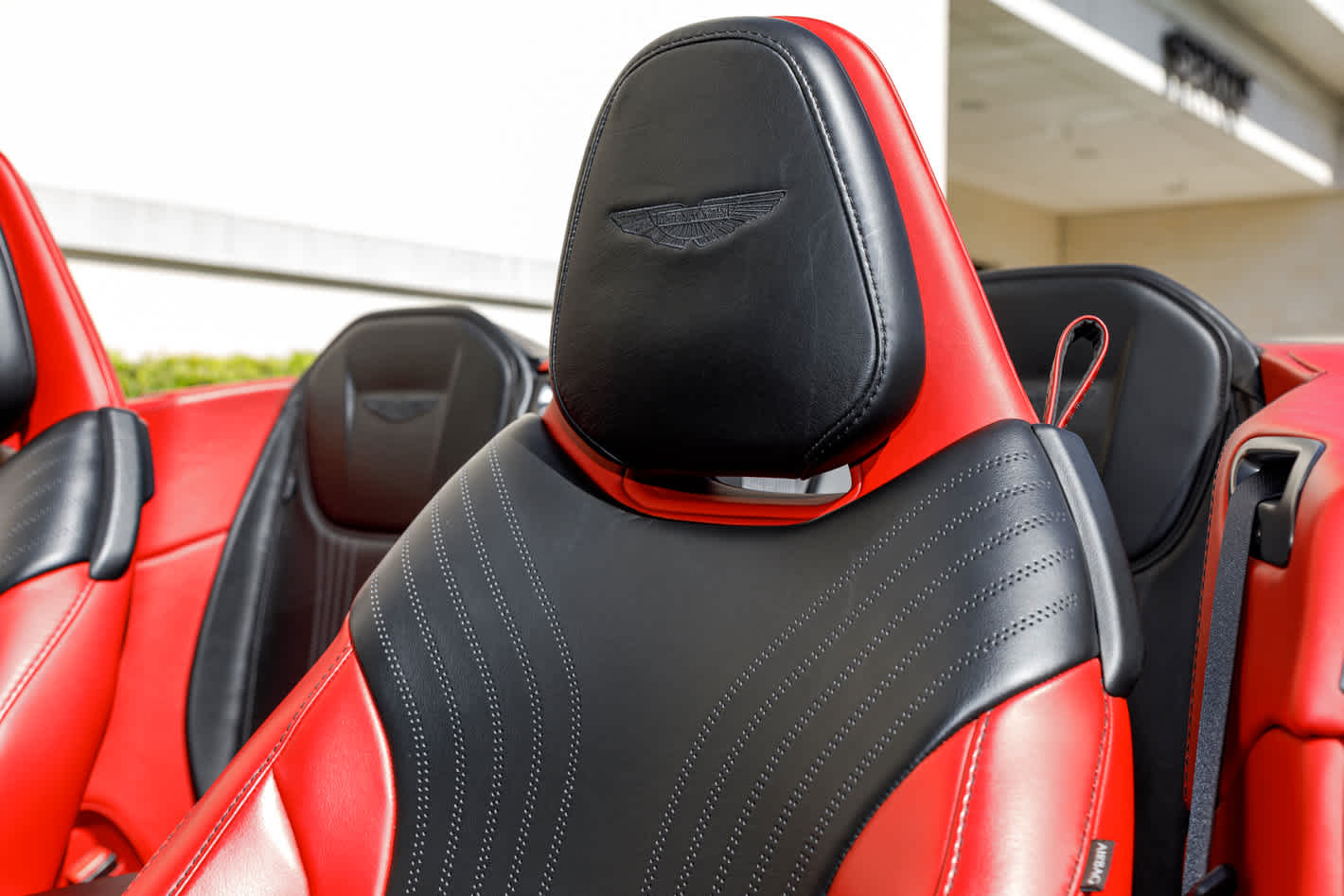 2019 Aston Martin DB11 Volante