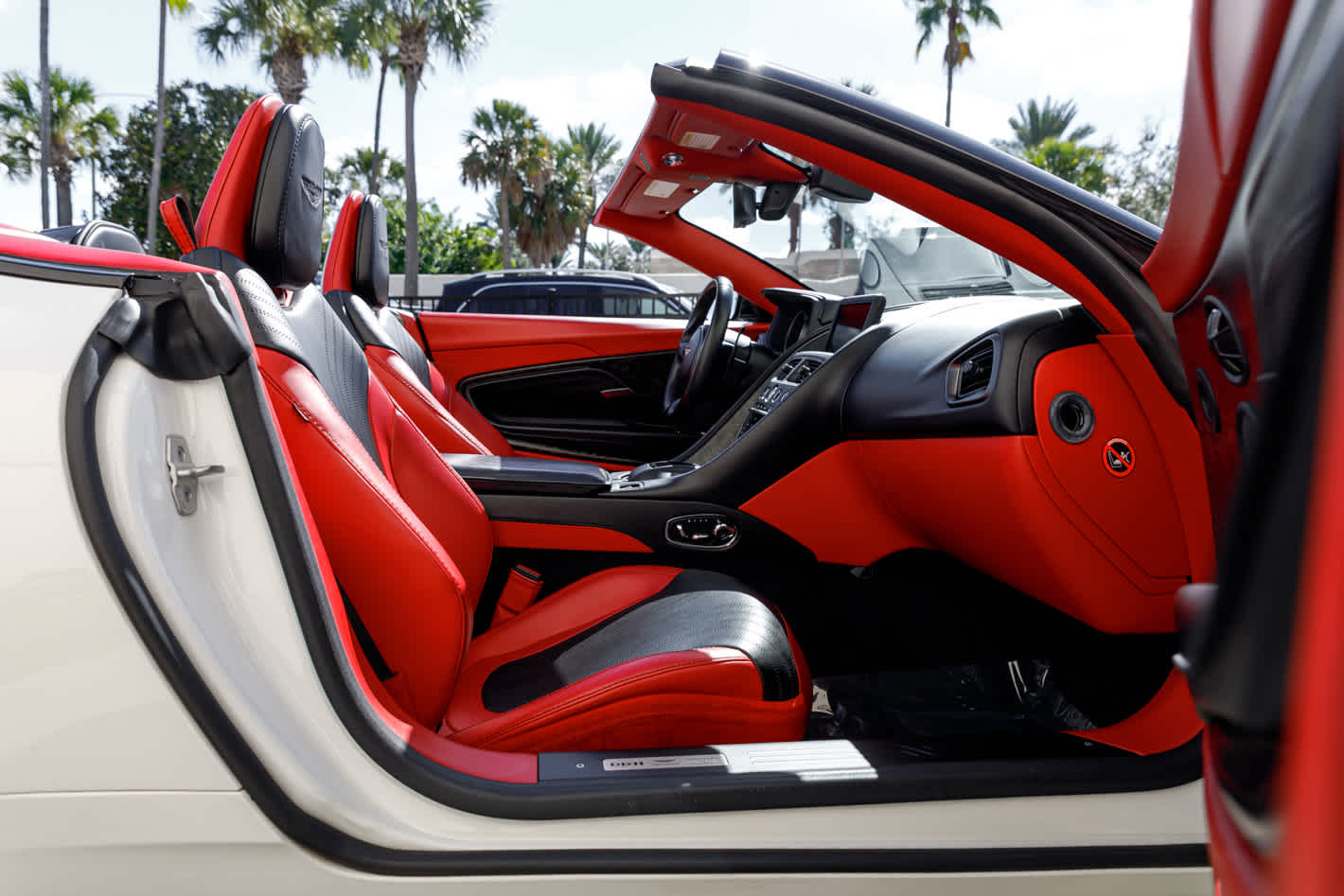 2019 Aston Martin DB11 Volante