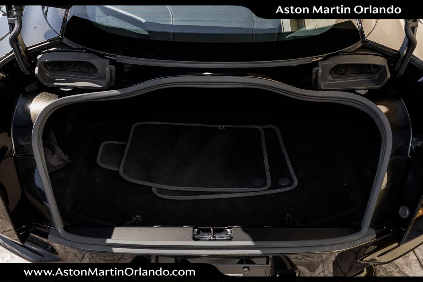 2023 Aston Martin DBS 770 Ultimate