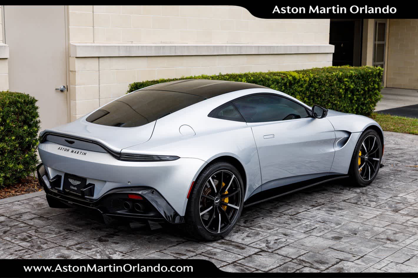 2022 Aston Martin Vantage Coupe