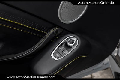 2022 Aston Martin Vantage Coupe