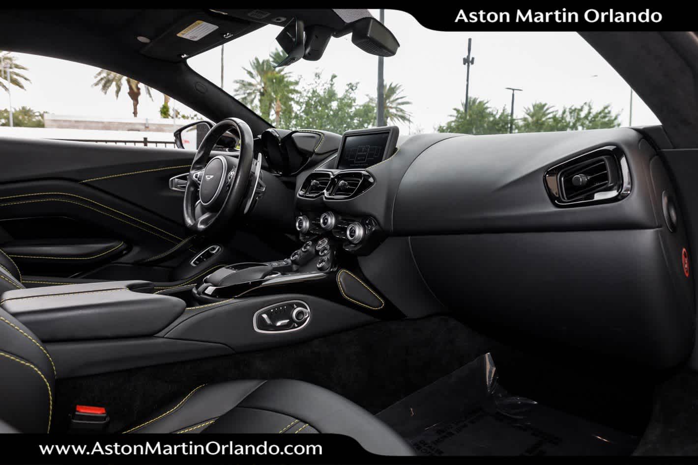 2022 Aston Martin Vantage Coupe