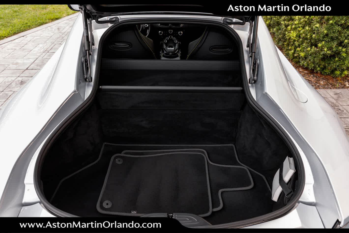 2022 Aston Martin Vantage Coupe