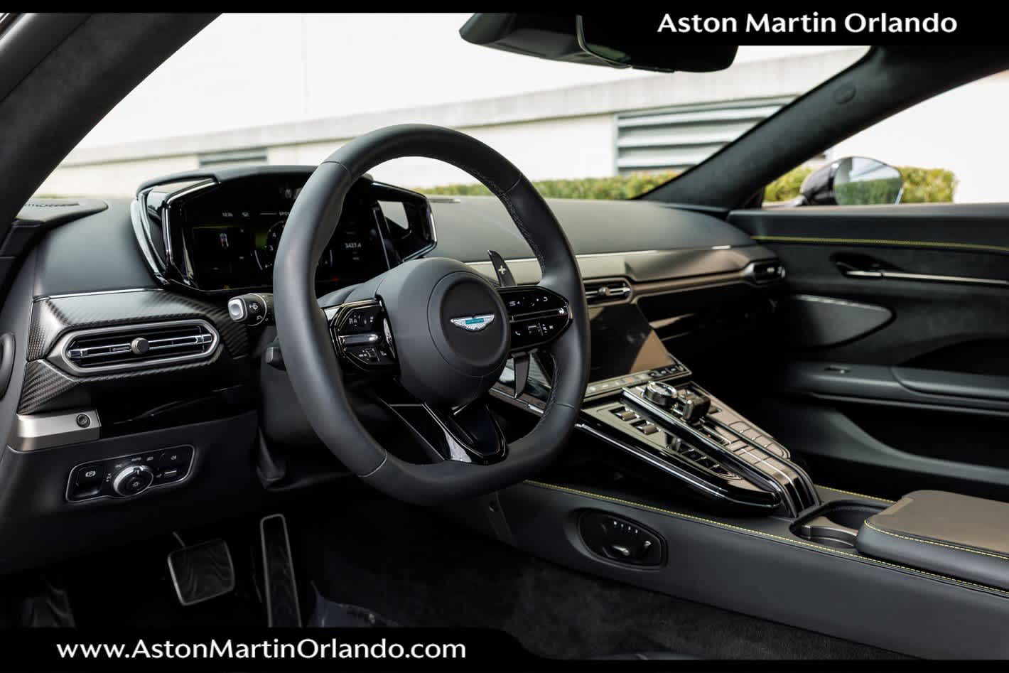 2025 Aston Martin Vantage Coupe