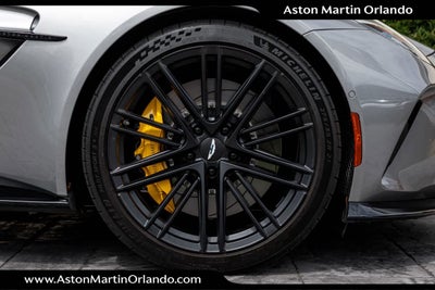 2025 Aston Martin Vantage Coupe