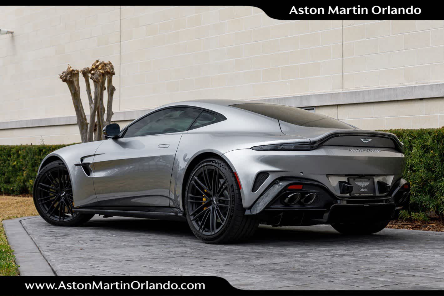 2025 Aston Martin Vantage Coupe