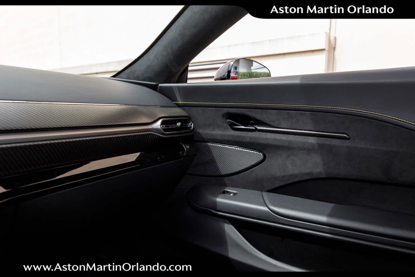 2025 Aston Martin Vantage Coupe