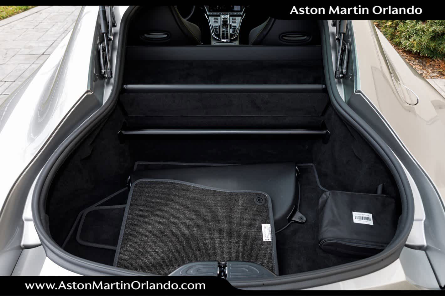 2025 Aston Martin Vantage Coupe