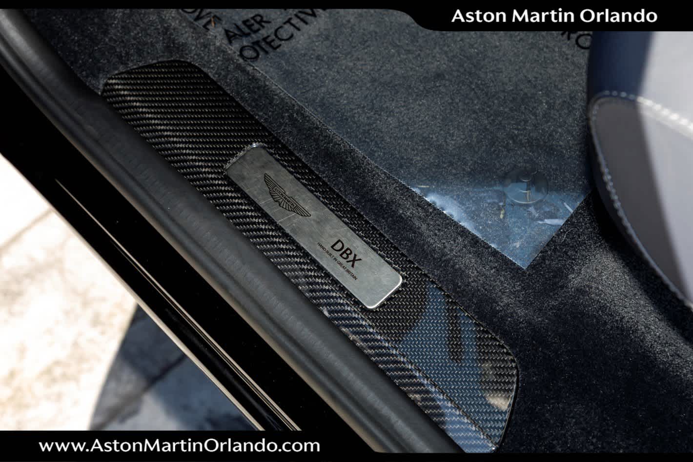 2025 Aston Martin DBX 707