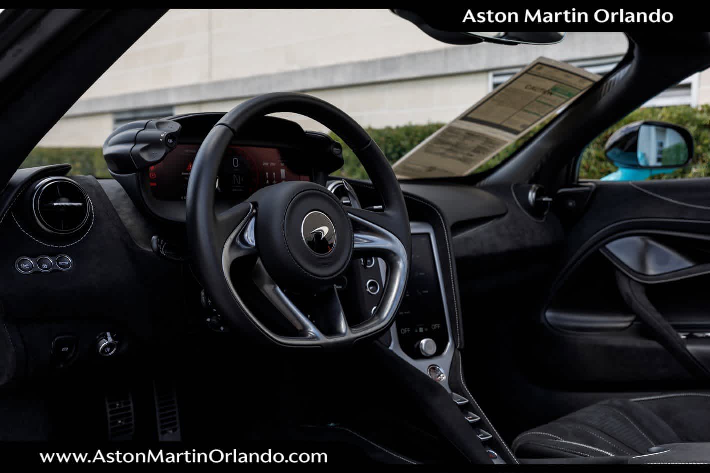 2024 McLaren 750S Base