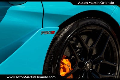 2024 McLaren 750S Base