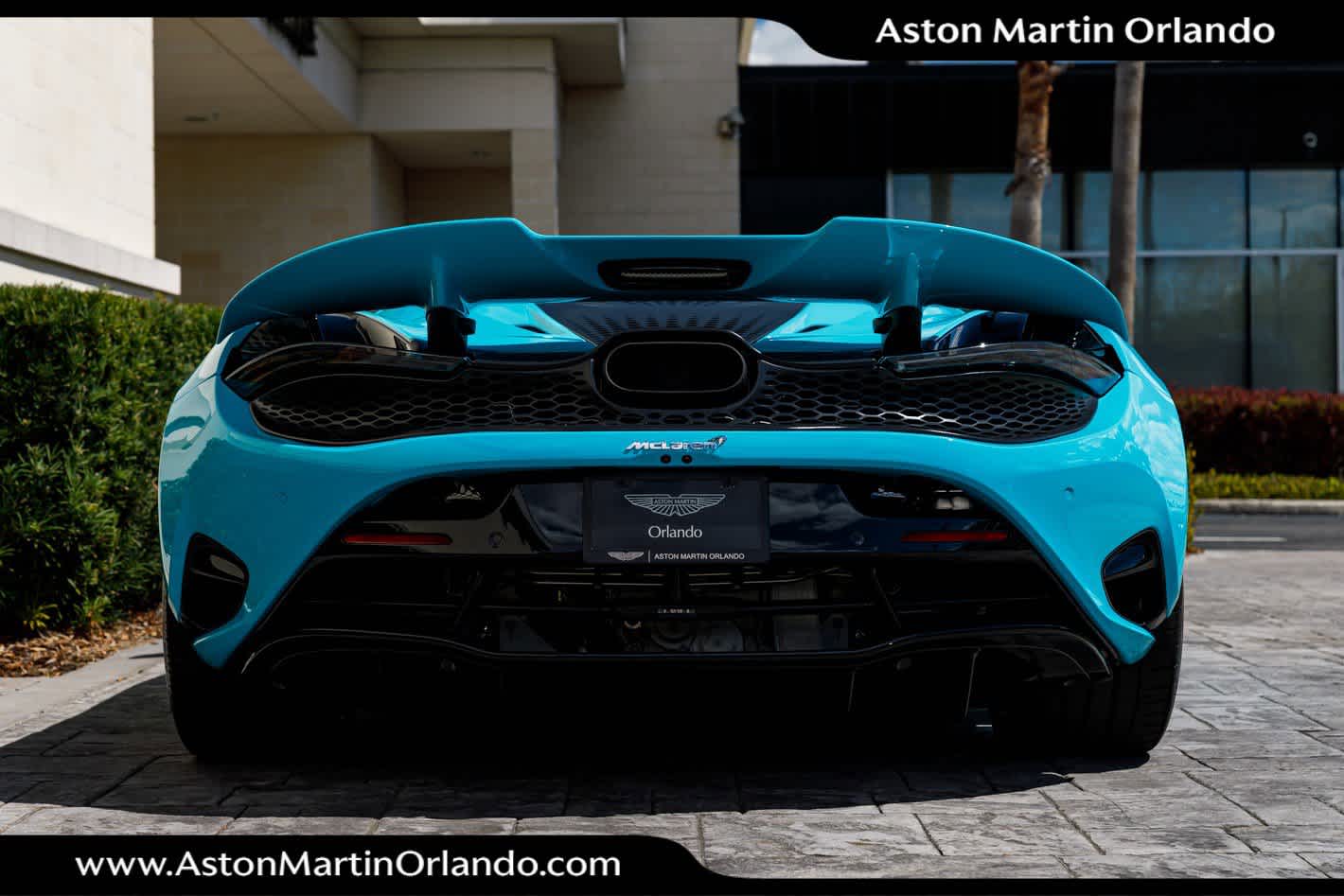 2024 McLaren 750S Base