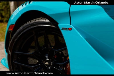 2024 McLaren 750S Base