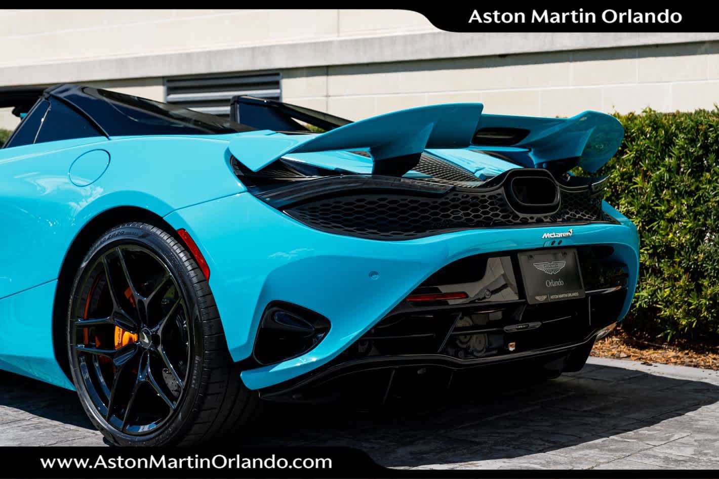 2024 McLaren 750S Base