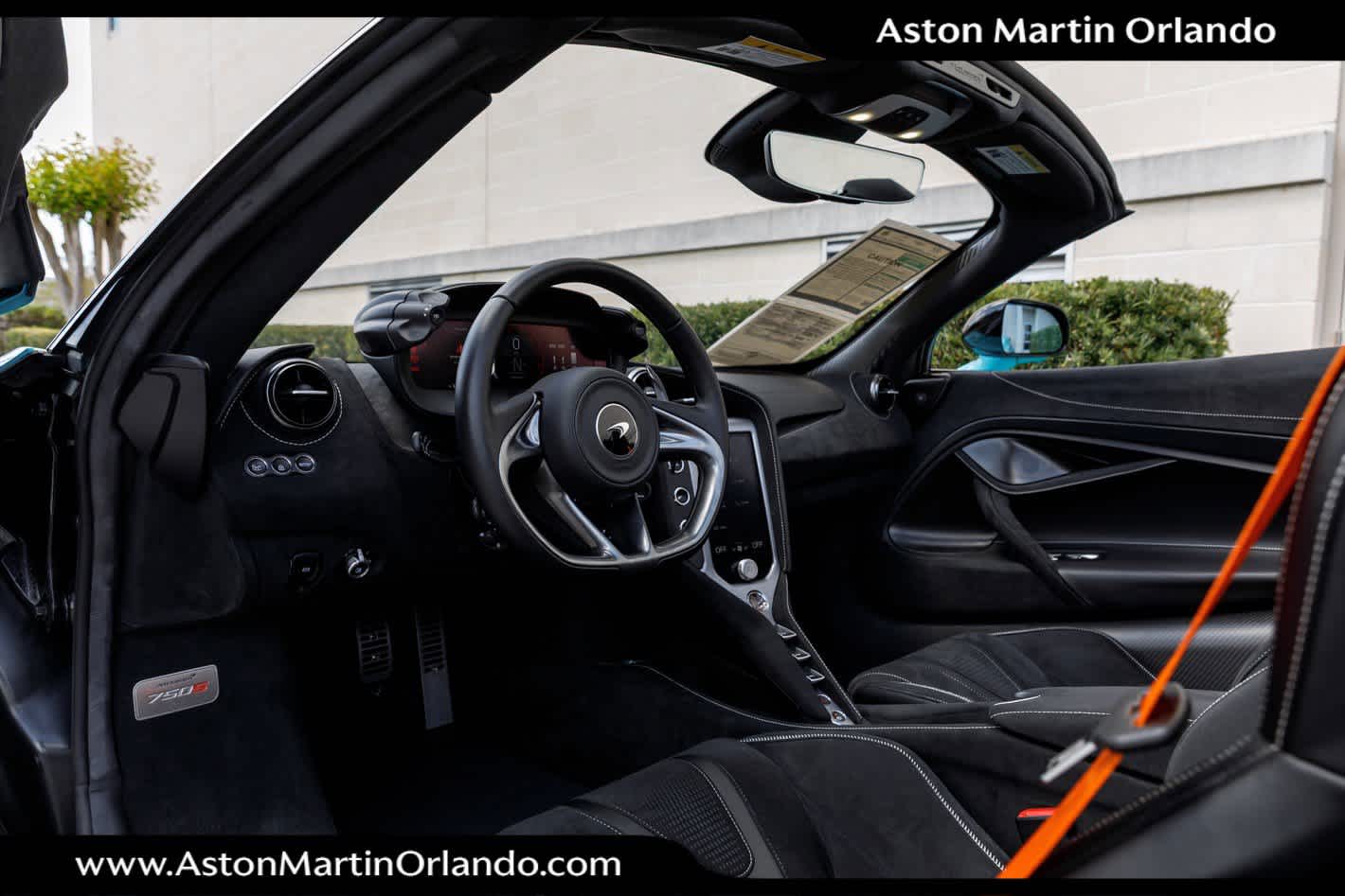 2024 McLaren 750S Base