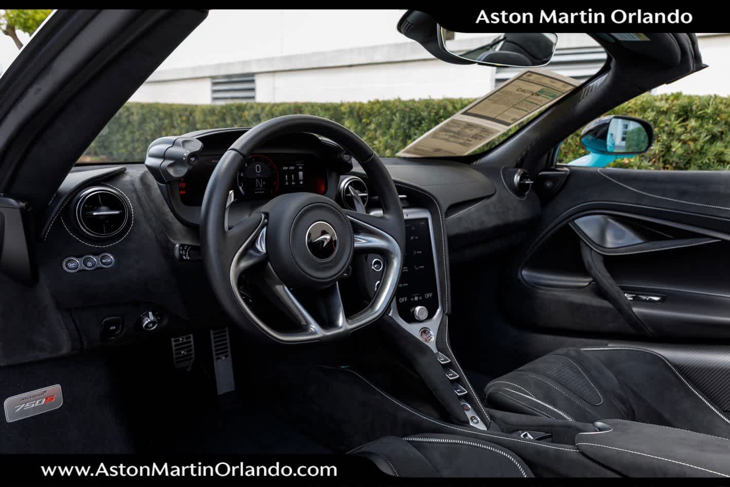 2024 McLaren 750S Base