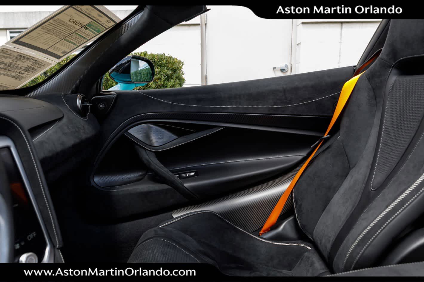 2024 McLaren 750S Base