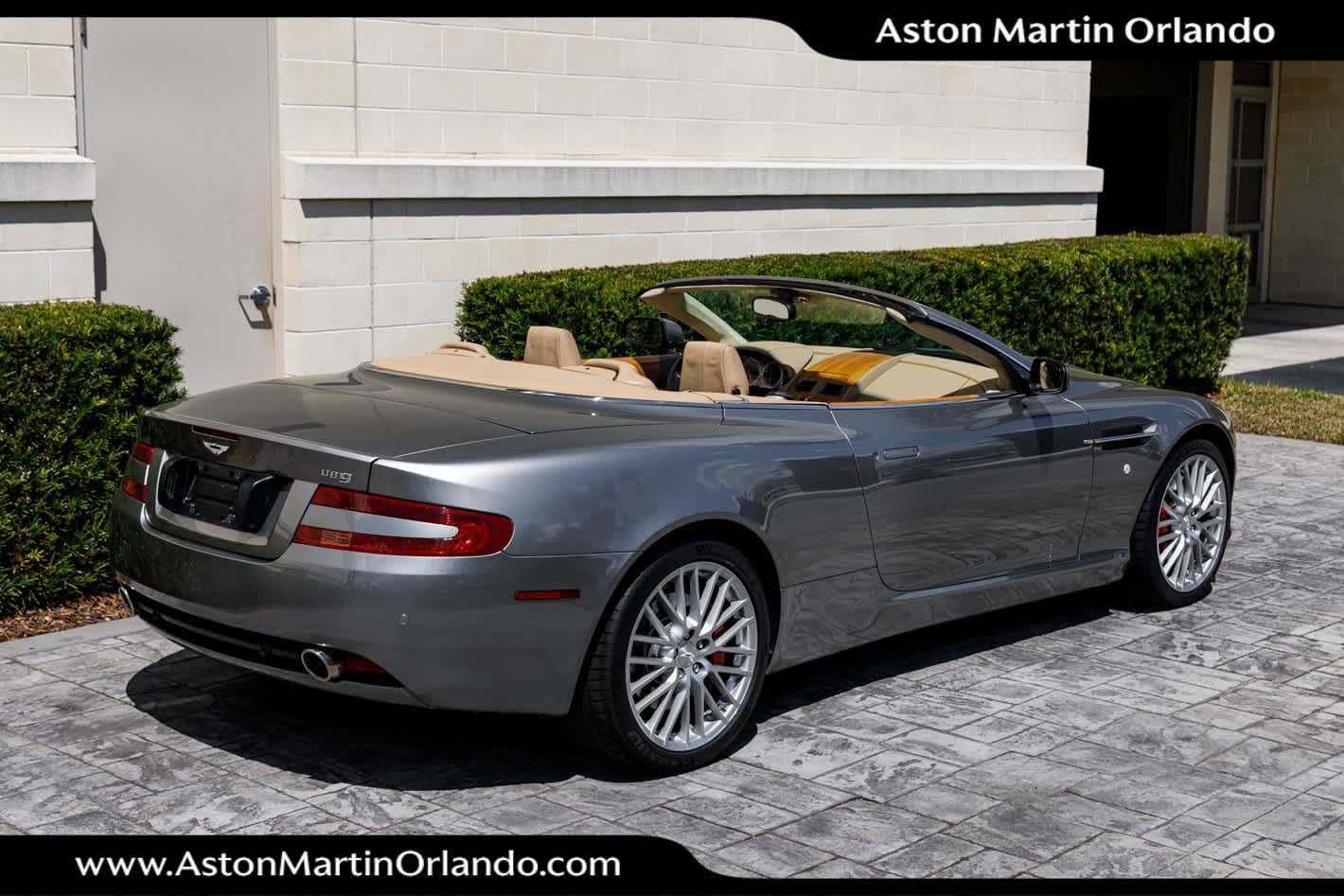 2009 Aston Martin DB9 Base