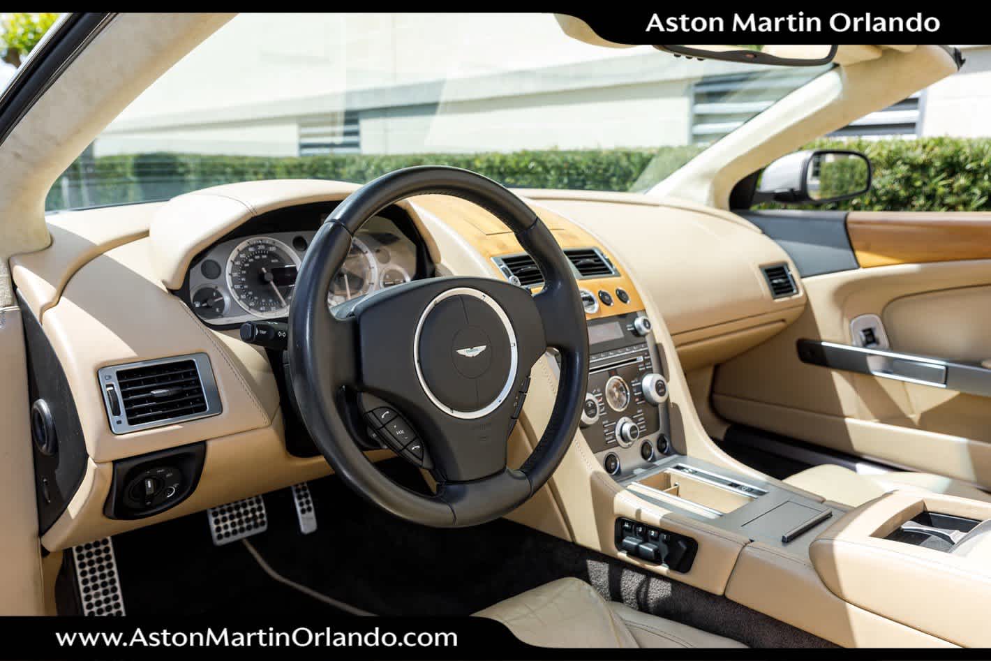 2009 Aston Martin DB9 Base