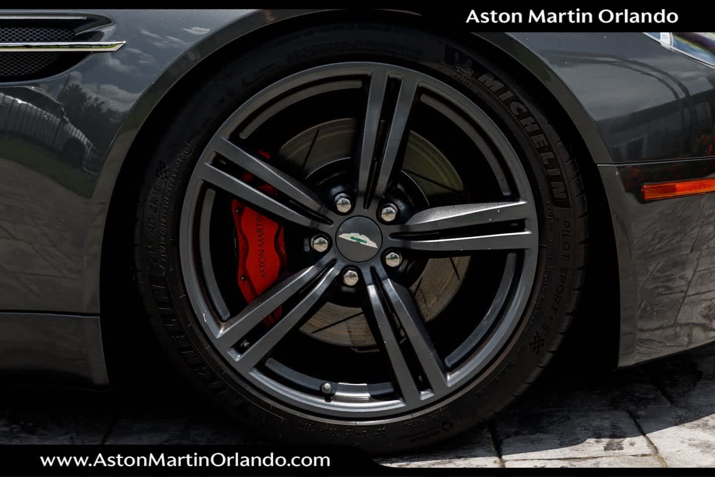 2009 Aston Martin Vantage Base