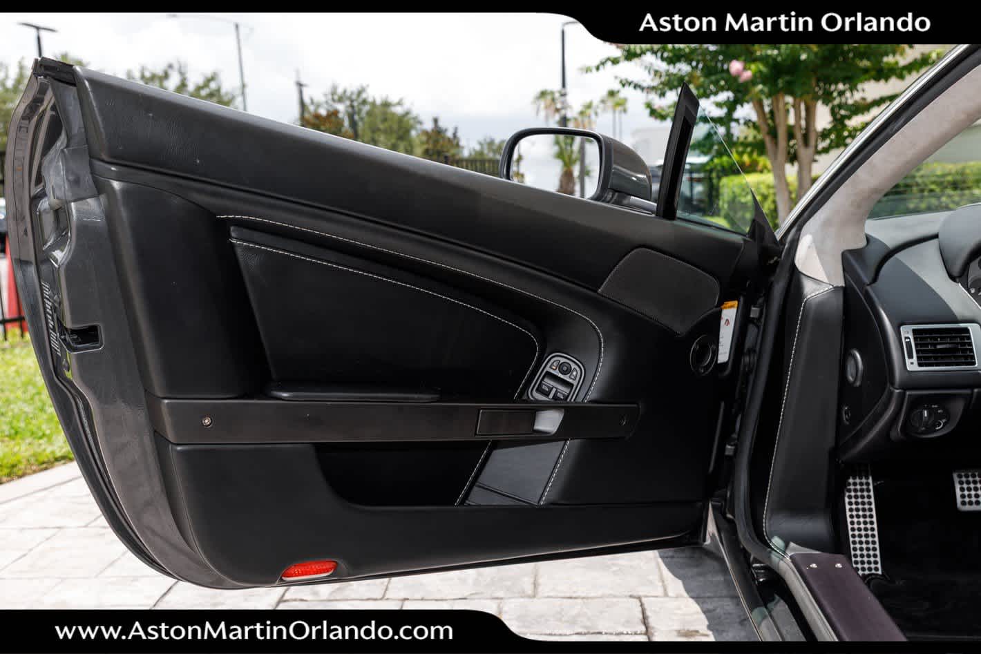 2009 Aston Martin Vantage Base