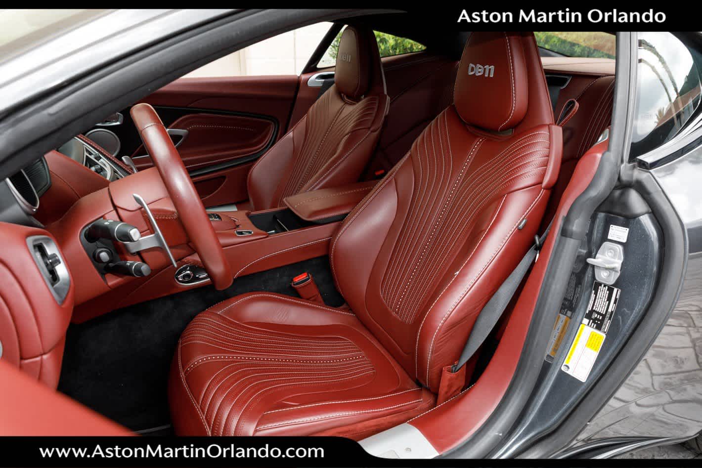 2021 Aston Martin DB11 V8