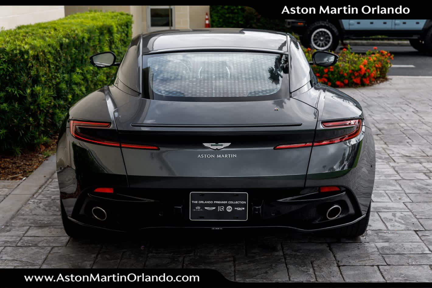 2021 Aston Martin DB11 V8