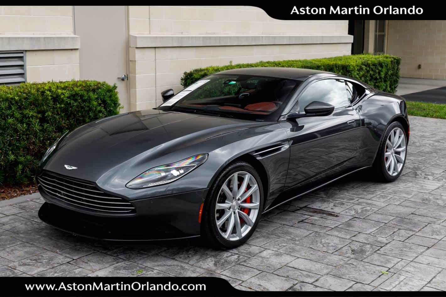 2021 Aston Martin DB11 V8