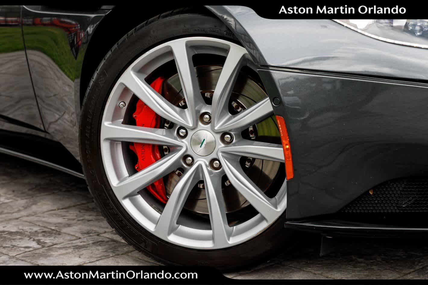 2021 Aston Martin DB11 V8