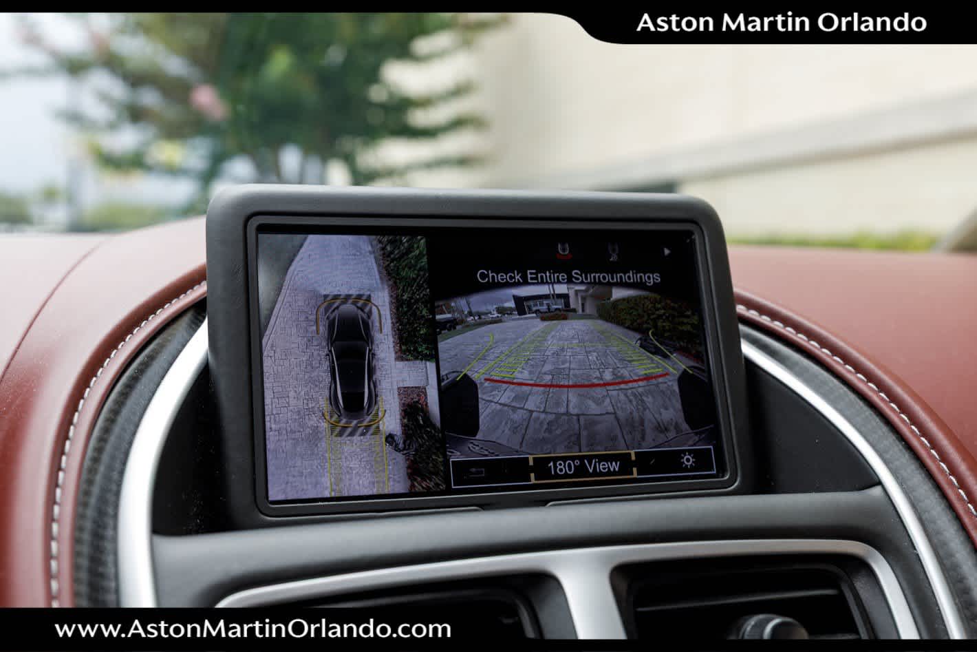 2021 Aston Martin DB11 V8