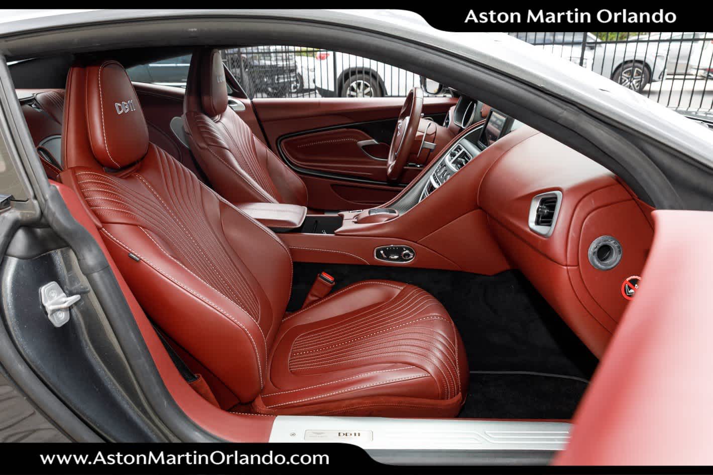 2021 Aston Martin DB11 V8