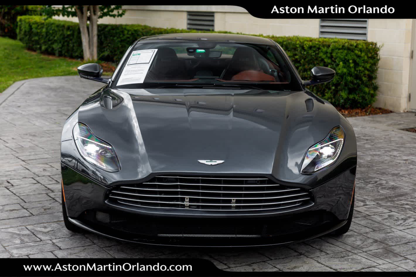 2021 Aston Martin DB11 V8