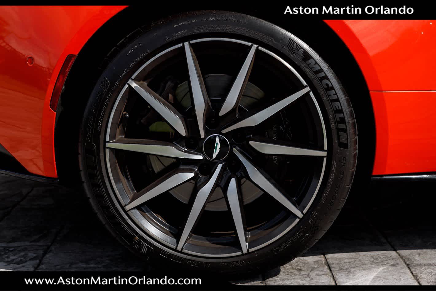 2020 Aston Martin DB11 Base