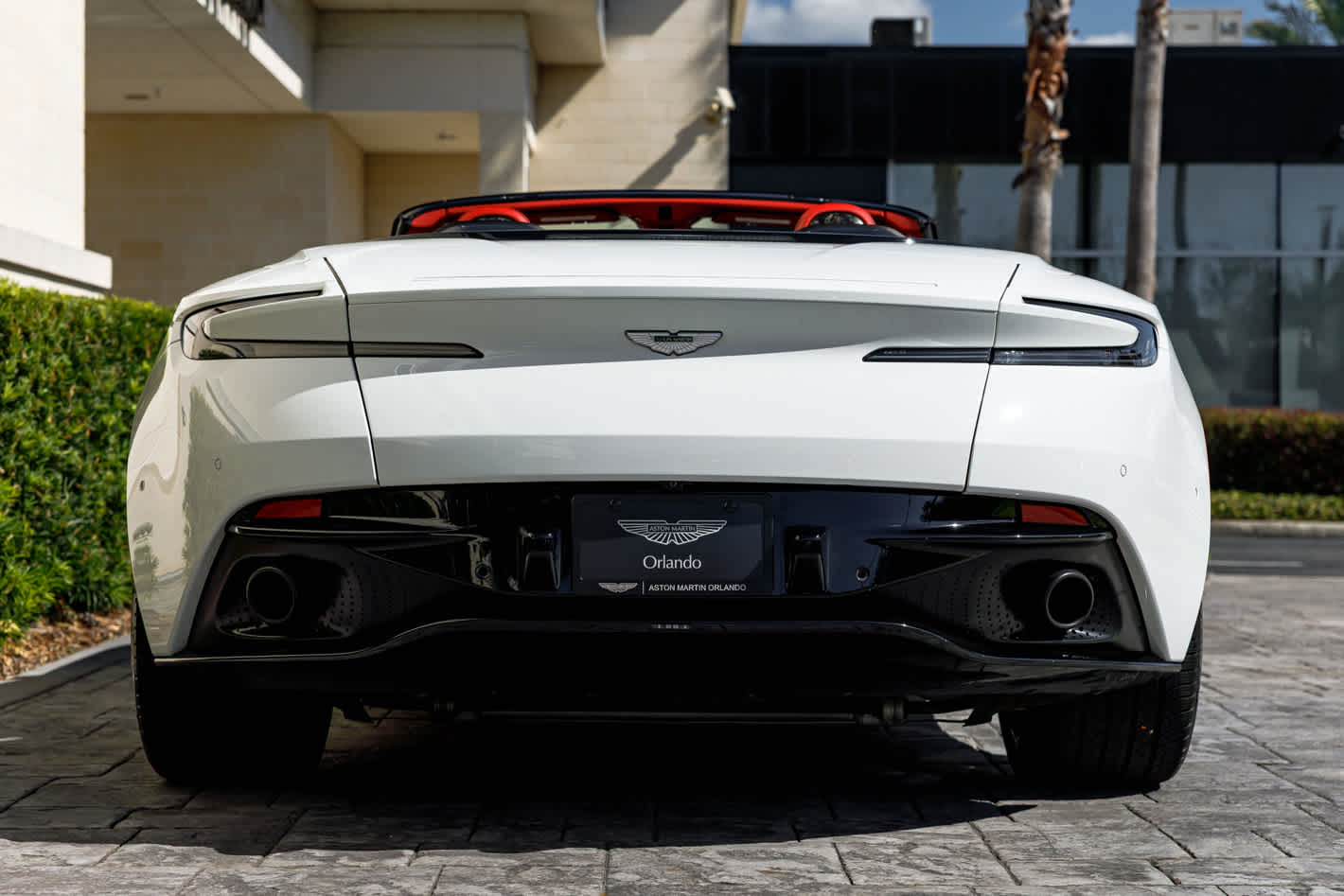 2019 Aston Martin DB11 Base