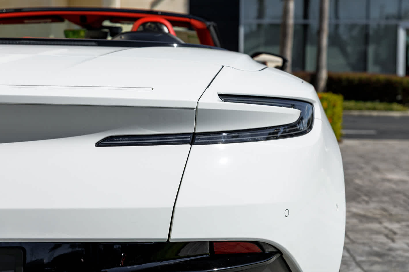 2019 Aston Martin DB11 Base