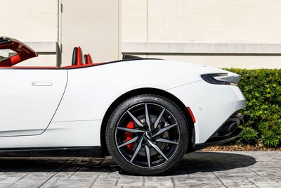 2019 Aston Martin DB11 Base